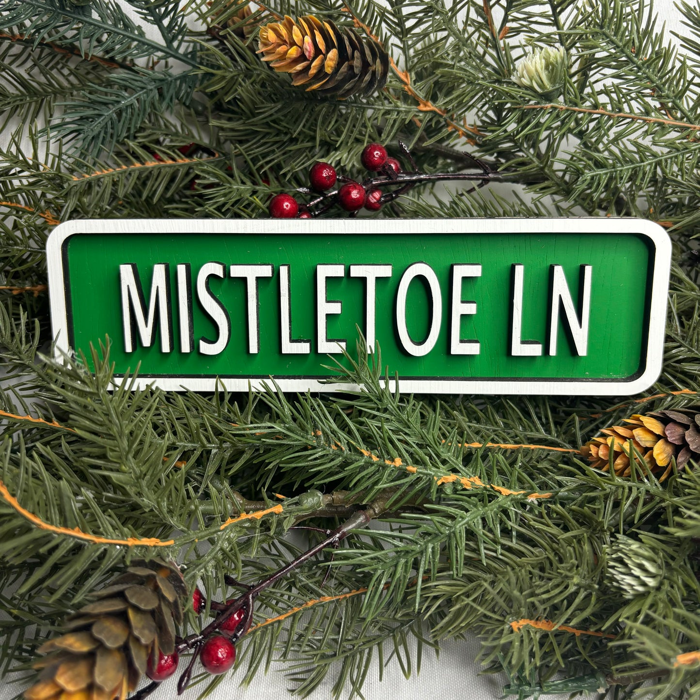 Green Mistletoe Mini Wood Sign