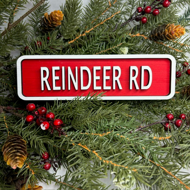 Red Reindeer Mini Wood Sign